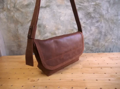 Small Samui Messenger Bag Pattern - Image 7