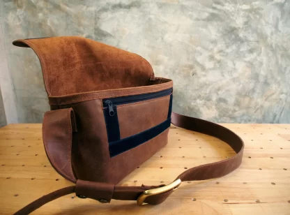 Small Samui Messenger Bag Pattern - Image 3